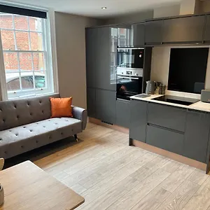 Apartment Swan House - 5 X Executive -, Bawtry